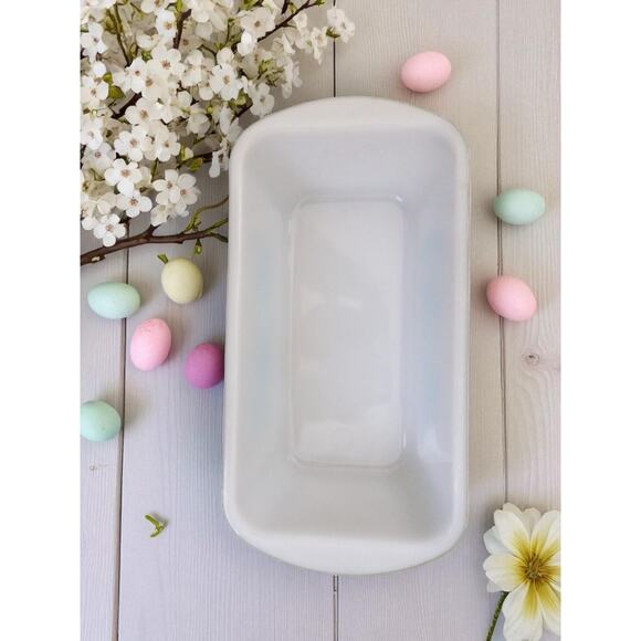 Vintage Glasbake Loaf Pan 9" x 5" x 2.75" Blue Dahlia Collectible Bakeware - Picture 3 of 3